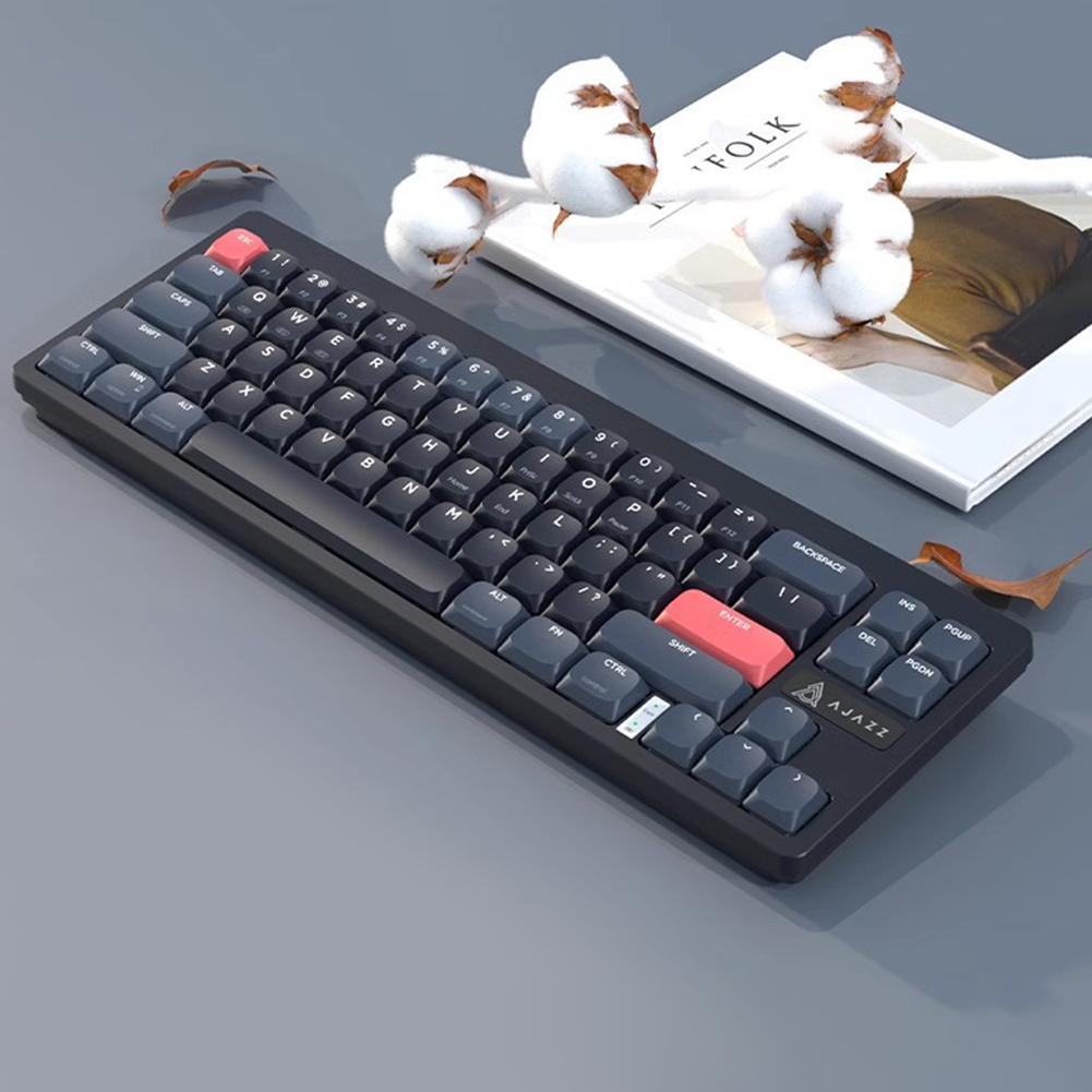 Modo dual del teclado del juego de 68 teclas del teclado mecánico inalámbrico de 2.4G BT para PC